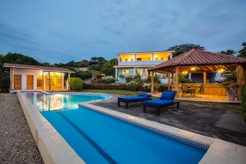 Villa Nicabav