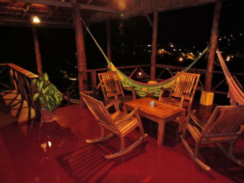 Hotel Buena Onda Backpackers