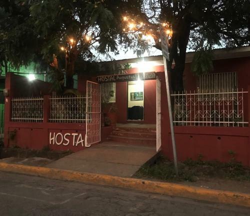 Hostal Augustos