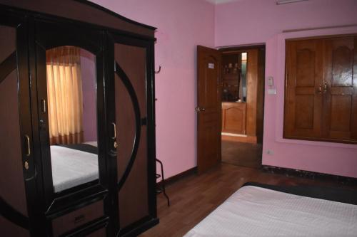 Bed & Breakfast Cozy Home