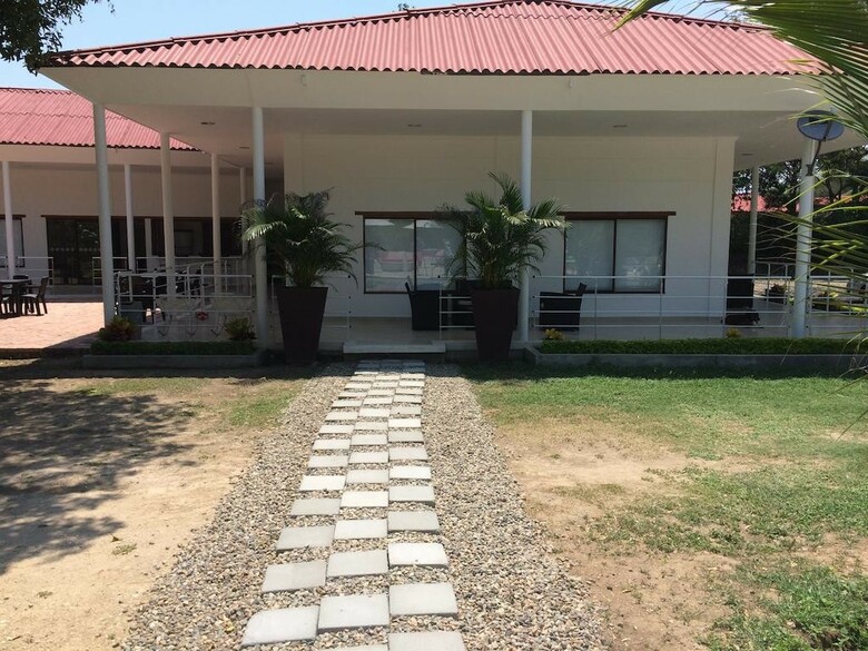 Arizona Ranch Hotel