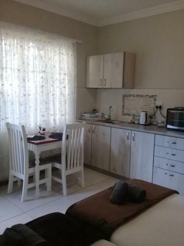Hostal Tranquility Guest House