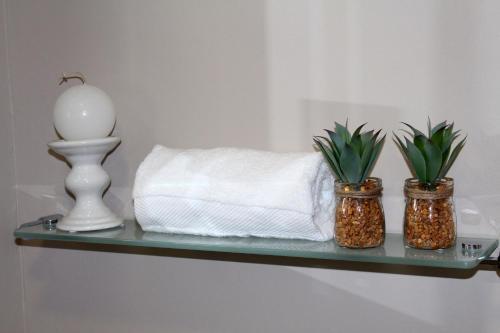 Modern Apartment - Riverlet 12