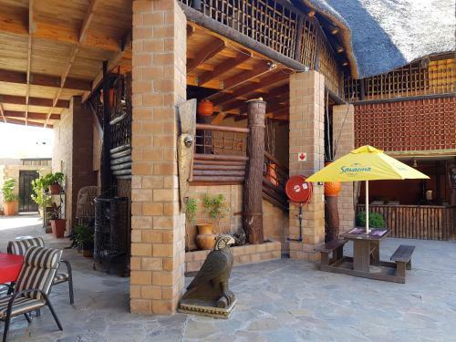 Oshandira Lodge