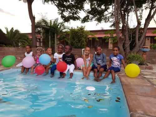 Oshandira Lodge