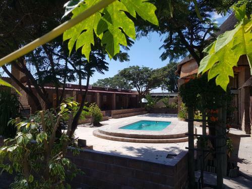 Oshandira Lodge