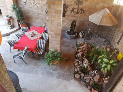Oshandira Lodge