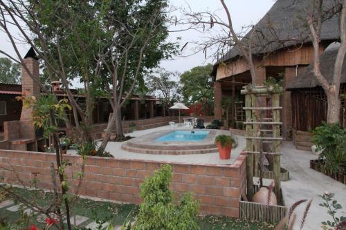 Oshandira Lodge