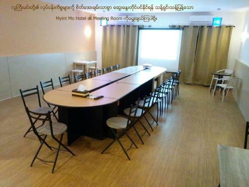 Myint Mo Hotel