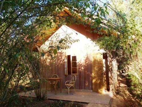 Bed & Breakfast Thitaw Lay House