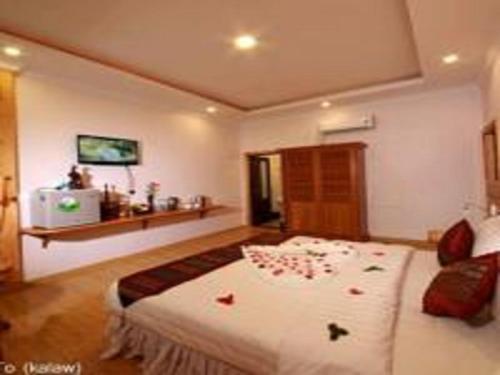 Essence Motel