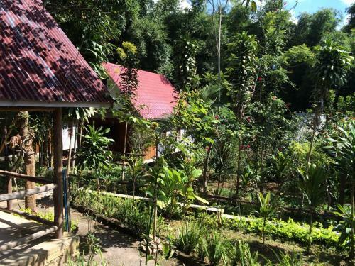 Nature Land Hotel