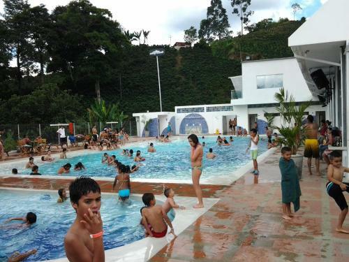 Sky Club Eco Hotel