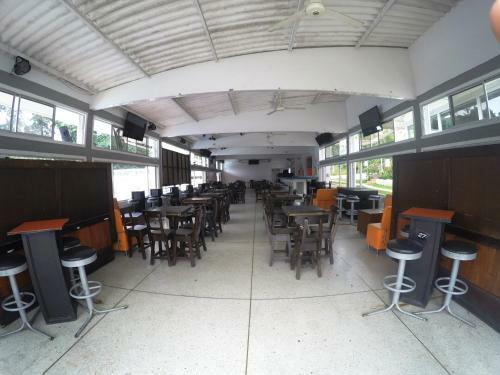 Sky Club Eco Hotel