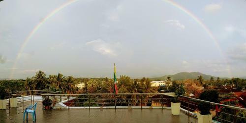 Shwe Moung Than Hotel