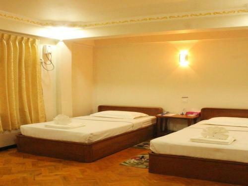 Shwe Thazin Hotel