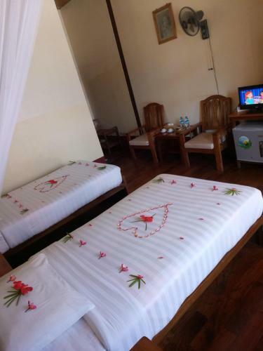Golden Cave Hotel