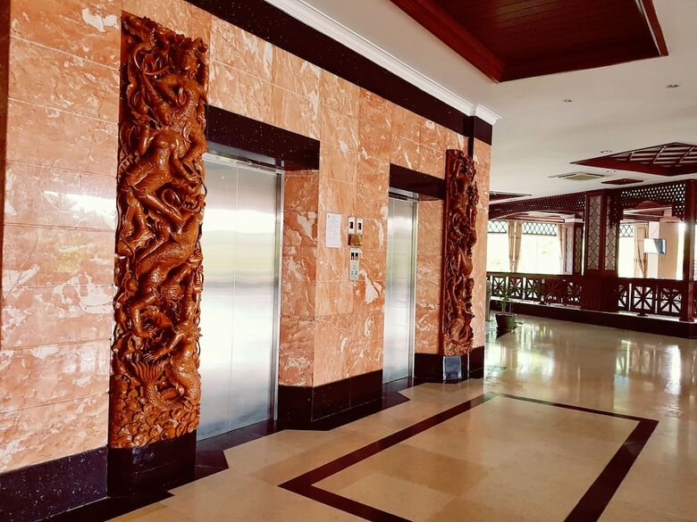 Oattara Thiri Hotel