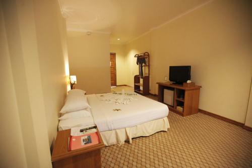 Mount Pleasant Hotel