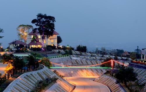 Mount Pleasant Hotel