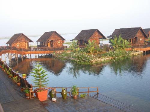 Hotel Golden Island Cottages Nampan