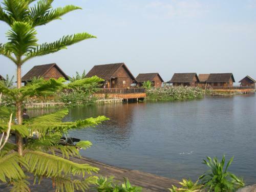 Hotel Golden Island Cottages Nampan