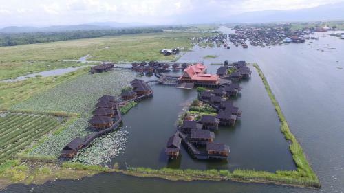 Hotel Golden Island Cottages Nampan