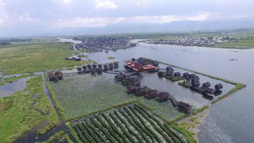 Hotel Golden Island Cottages Nampan
