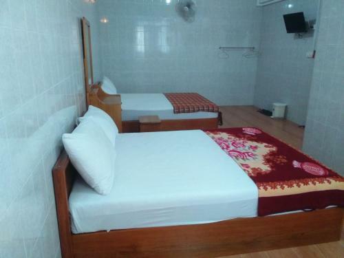 Penguin Hotel Kawthaung