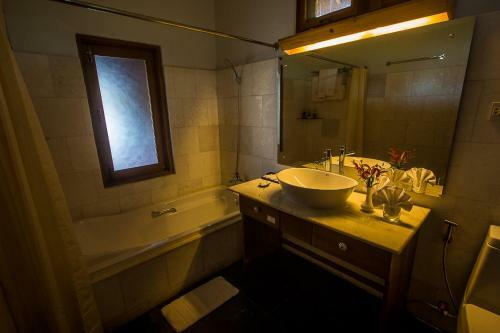 Hotel Royal Nadi Resort