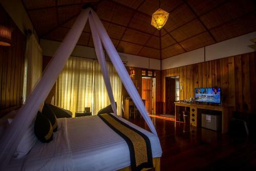 Hotel Royal Nadi Resort