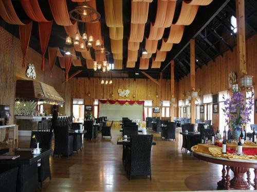 Hotel Royal Nadi Resort