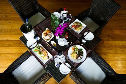 Hotel Royal Nadi Resort