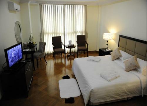 Mawlamyaing Strand Hotel