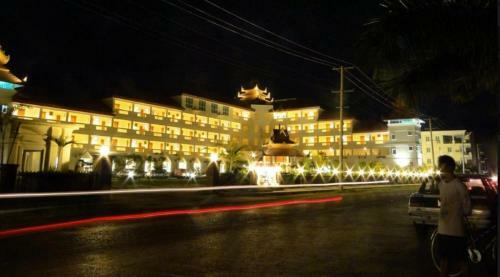 Mawlamyaing Strand Hotel