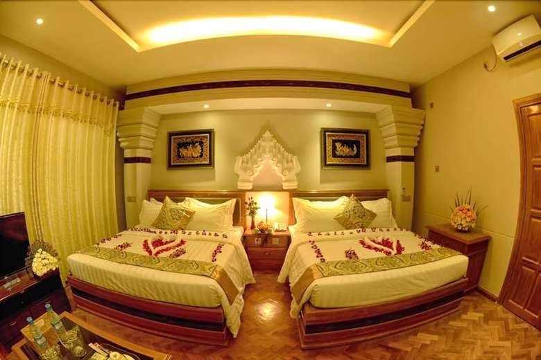 Shwe Taung Tan Hotel - Lake View