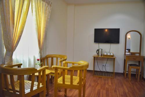 Shwe Poe Eain Hotel