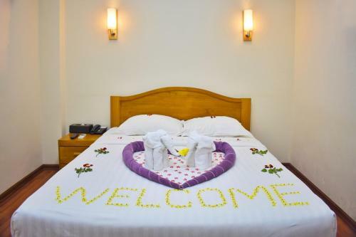 Shwe Poe Eain Hotel