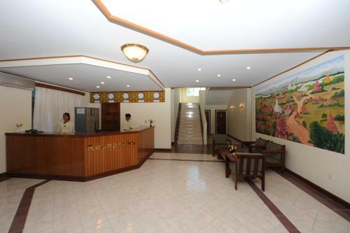 Sky Palace Hotel Bagan