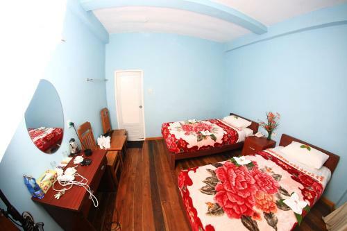 The Floral Breeze Hotel (mt. Victoria)