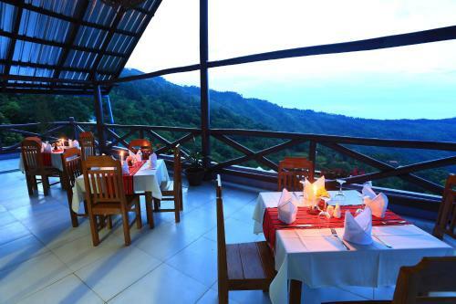 The Floral Breeze Hotel (mt. Victoria)
