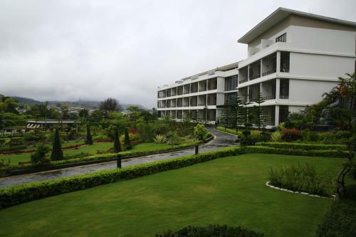 Hotel Ss Aung Ban