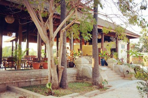 Hotel Myanmar Han