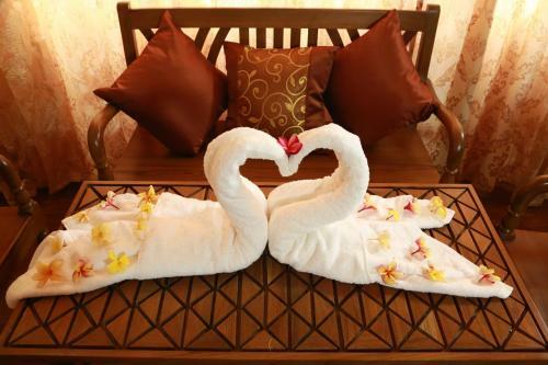 Gracious Bagan Hotel