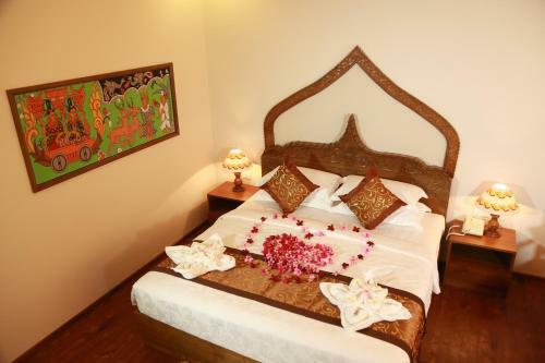 Gracious Bagan Hotel