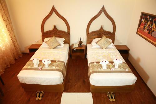 Gracious Bagan Hotel