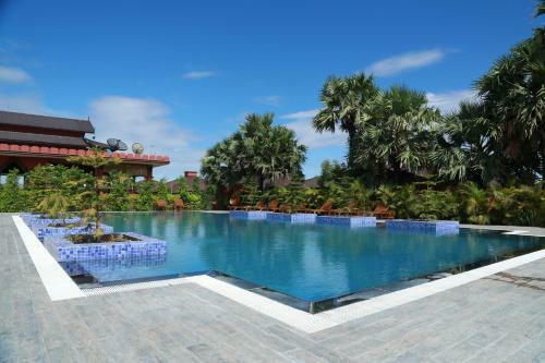 Gracious Bagan Hotel