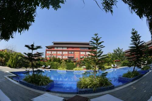 Gracious Bagan Hotel