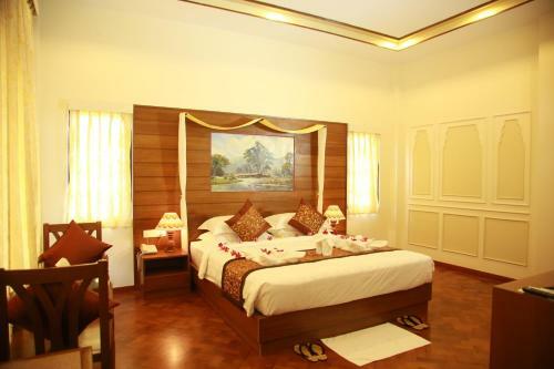 Gracious Bagan Hotel