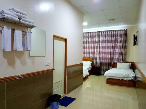 Man Thi Tar Hotel